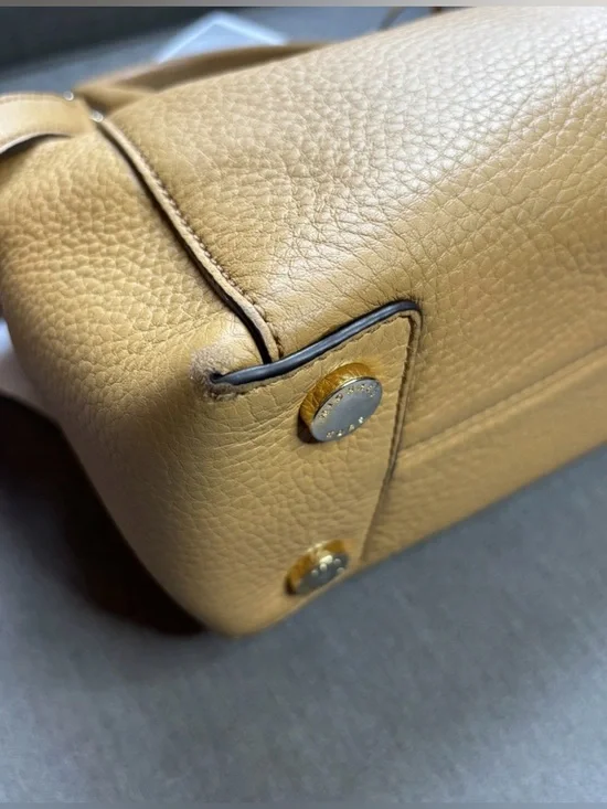 Michael Kors Pebbled Leather Riley Satchel- Peanut Butter/Tan W/COA and GUC💜 - Picture 15 of 16